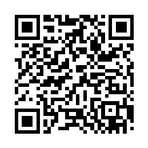 只能凭借时而闪现的雷电光芒观察四周二维码生成