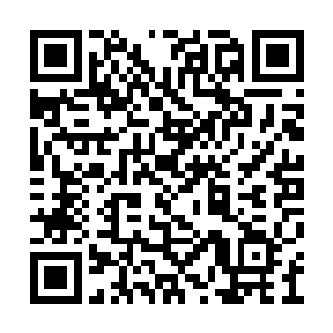 只见一股暗紫色火焰从赤乌剑的剑身上狂涌而出二维码生成