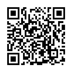 只见一身白衣的公正新正站在擂台下二维码生成