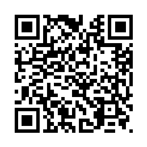 只见一道如洪流般的血芒爆轰而来二维码生成