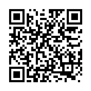 只见一青年手上握着一柄染血长剑二维码生成