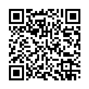 只见三十名身穿黑衣的人影从水中一跃而起二维码生成