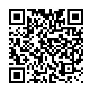 只见坐在龙椅上面的萧岩终于动了二维码生成