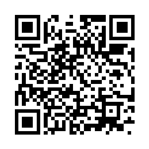 只见桌子上面放置着一个乳白色的圆球二维码生成