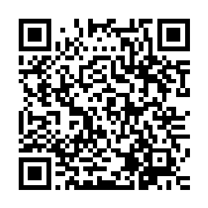 只见虚空之中的原本没有丝毫能量波动的天碑忽然间光芒万丈二维码生成