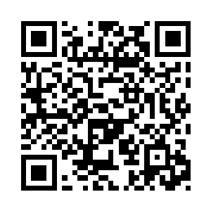 只见虚空之中的巨旗竟然直接被从中间撕开二维码生成