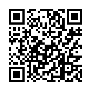 只见那满天的花朵从天空中旋转着飞落下来二维码生成