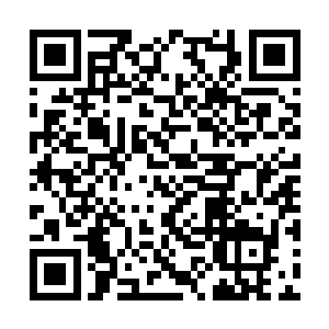 只见那领头男子没有一丝的抵挡之力便被踢了出去二维码生成