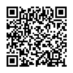 只觉一股充满腐蚀之气的力量凭空的捏住了自己二维码生成