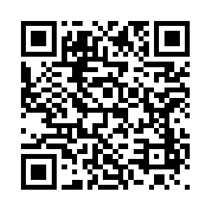 叭的一下给最后一人钉在地上的同时二维码生成