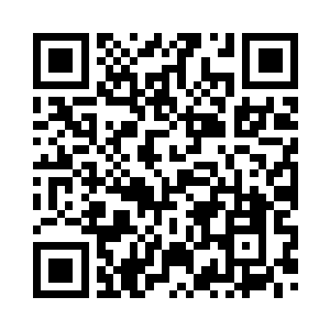 可以清楚的看到人工切割过的痕迹二维码生成