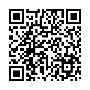 可就在他弯下腰伸手准备去抱起董小忍的时候二维码生成