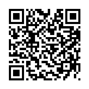 可惜他很快就发现这一拳看似简单二维码生成