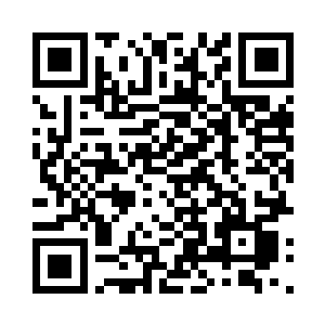 可是总不能大庭广众之下凭空拿出东西来吃吧二维码生成