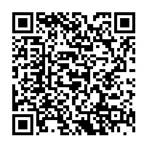 可是接二连三的发生这种事情也让他心中最后的信心开始动摇起来二维码生成