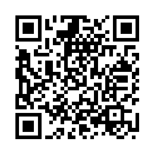 可是还不忘记用手遮住自己的眼睛二维码生成