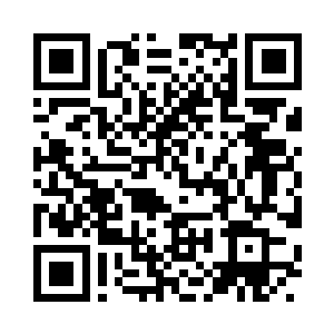 可是那双手臂却牢牢地扣在了她的腰际二维码生成