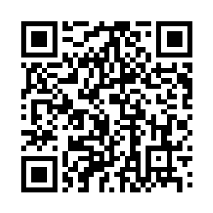 右手依旧不断地御使着飞剑向着许紫烟攻击二维码生成