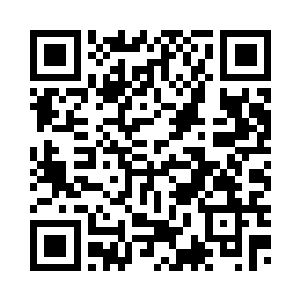 叶尊站在东神域一座万仞高山之上二维码生成