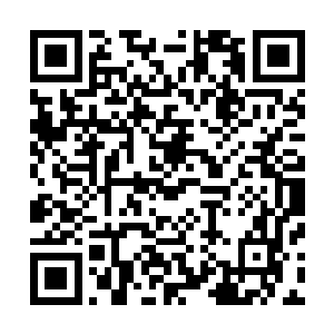 叶楚便会拿出这些以前自己还没来得及看的古书出来翻一翻二维码生成