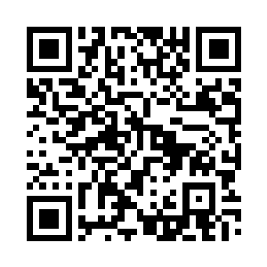 叶海凝看着干净的镜子上的那一行字二维码生成