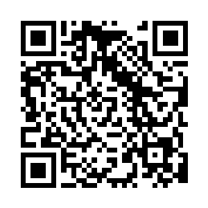 叶秋一群人就再次来到了摩加迪沙国际机场二维码生成
