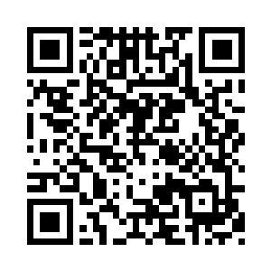 叶芷蔚亲手倒了茶水端到南王妃面前二维码生成