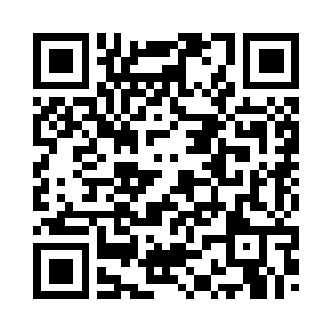 同时从那小将的穿着以及气质来看二维码生成