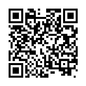 同时嘴角也是扬起一抹得意的弧度二维码生成