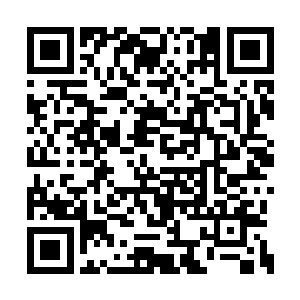 同时在心里重复了几遍准备稍后突袭的敏感问题二维码生成