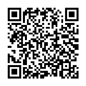 同时整个城主府半个院子也在战斗余波当中被无情的摧毁二维码生成