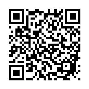 同时有一股强大的吸力从里面传出二维码生成