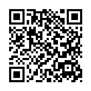 后头跟着的两个提着食盒的太监立即转身出府二维码生成