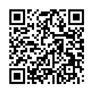 后者正巧也带着一丝狡黠的目光望过来二维码生成