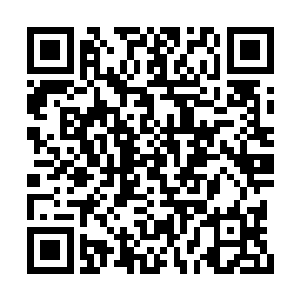 后边一个好像电梯入口式的门后面其实没有电梯二维码生成