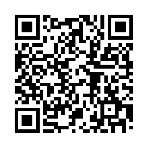 后面一直在监视着叶凡的白凤上前来了二维码生成