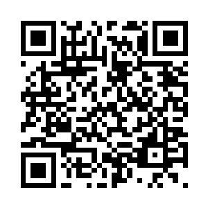 向左也是相当激动的看着自己的阿叔二维码生成