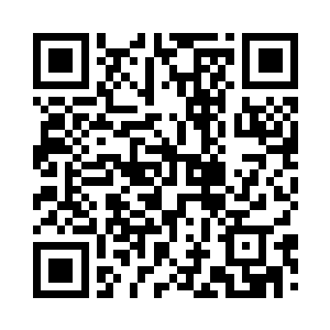 君无妄只是冷冷的看了君白芬芳一眼二维码生成