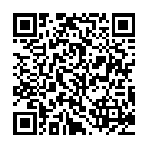 否则很难解释他为什么这么来回奔波之后还能有这样的状态……二维码生成