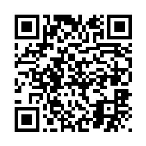 听到丁长生的汽车在院子里停下了二维码生成