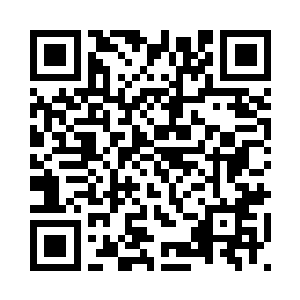 听到了通话器里传来了杰德的声音二维码生成