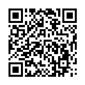 听到那个声音的老祭祀脸上瞬间褪去了血色二维码生成