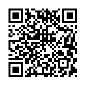 听着一个满身血污的人跪在地上回报二维码生成