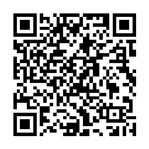 吴岩的目光不由落在了洞口上方推开黑水的那些微光之上二维码生成