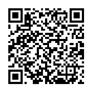 吴苋恍然明白过来……夫君又借着时机压了蔡朝一回二维码生成