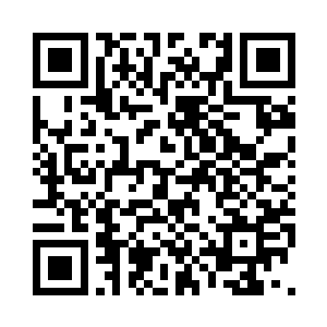 吸引得对方把心思用在长鞭的攻击上二维码生成