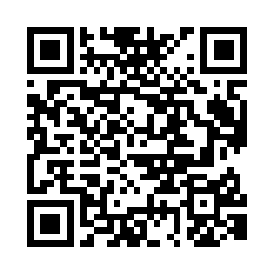 呆呆的站在那里就像小时候妈妈出车祸一样二维码生成