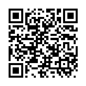 周伟在石桌上研究着他的奇门遁甲二维码生成