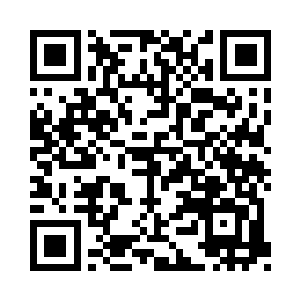 周围人纷纷再次将目光集中到了池佳一身上二维码生成