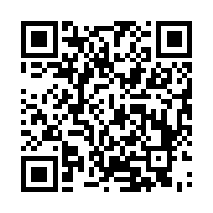 周围有两排穿着黑色全身甲的卫兵把守二维码生成